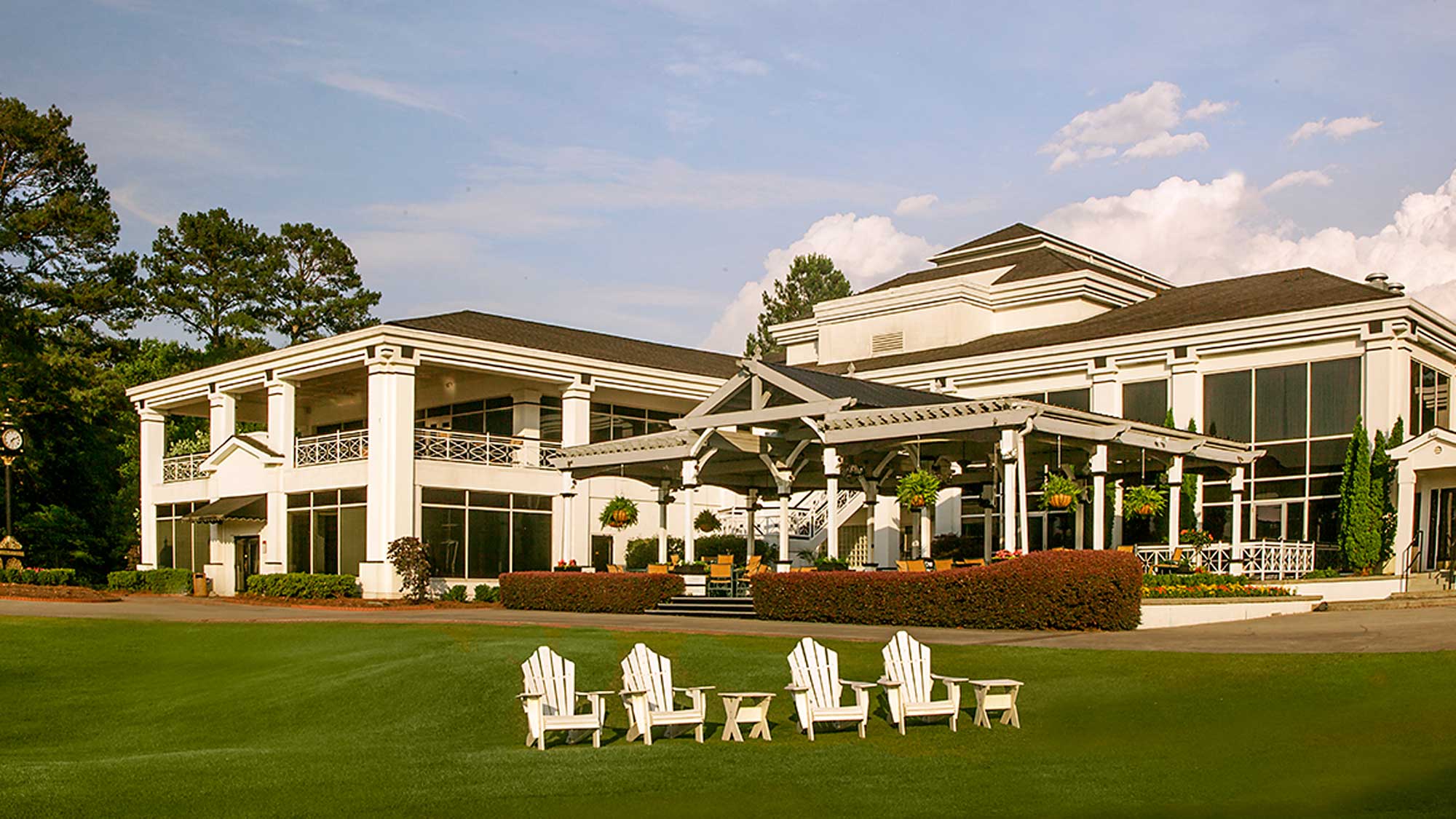 atlanta-national-golf-club-clubhouse_2000x1125.jpg