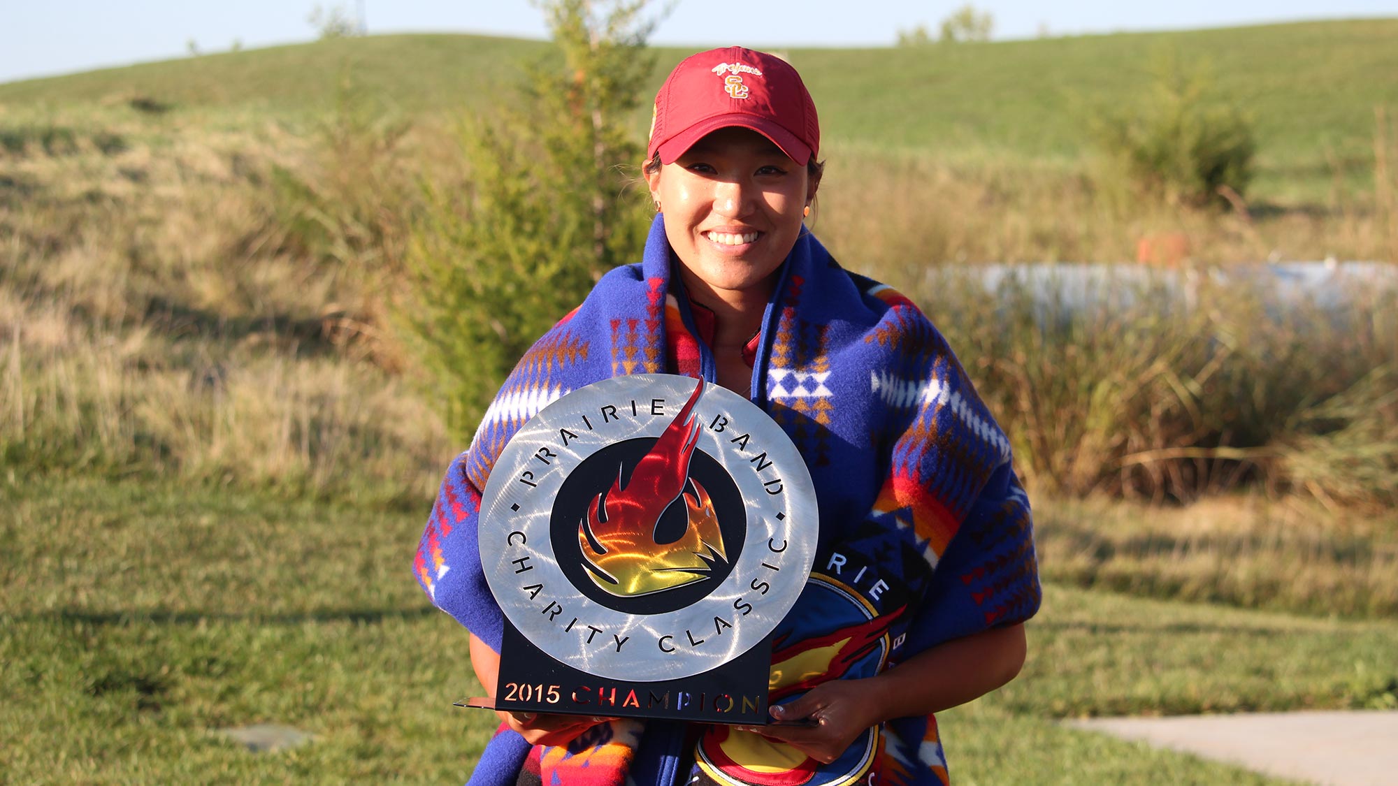 15_09_annie-park-trophy_img_9712_2000x1125.jpg