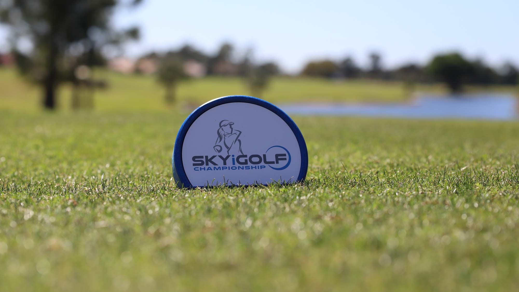 SKYiGOLF Championship tee box marker