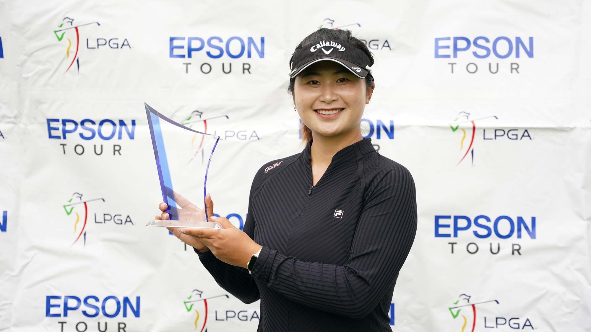 yan-liu-four-winds-trophy.jpg